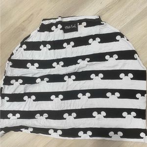 Disney nursing cover / car seat cover